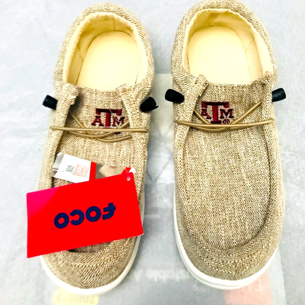 MEN’S FOCO TEXAS A&M LOAFER SHOES. STYLISH AND COMFORTABLE CASUAL WEAR. NEW.
